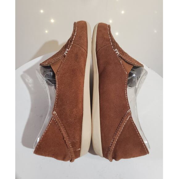 OluKai Nohea Perf Suede Slip On Shoes Womens Size 7.5 Brown Casual Comfort Flats - Picture 4 of 9